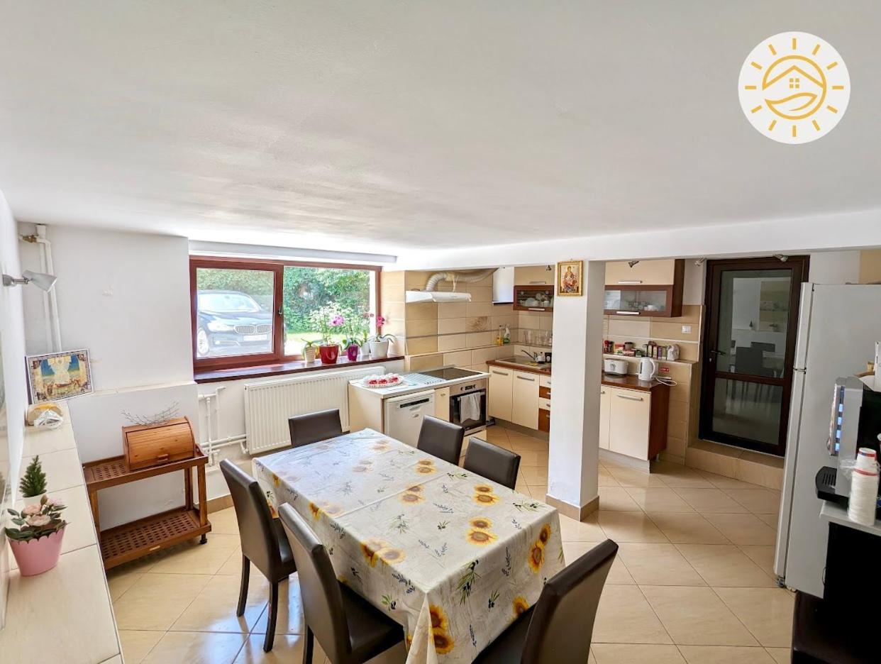 Apartmán Casa Bergwald Rîşnov Exteriér fotografie