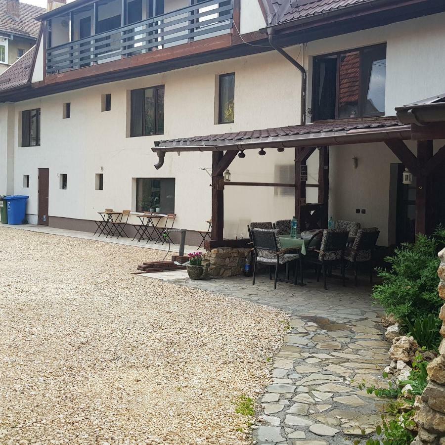 Apartmán Casa Bergwald Rîşnov Exteriér fotografie